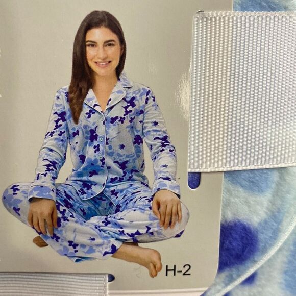 Micro Fleece Pajama Set - Picture 1 of 2